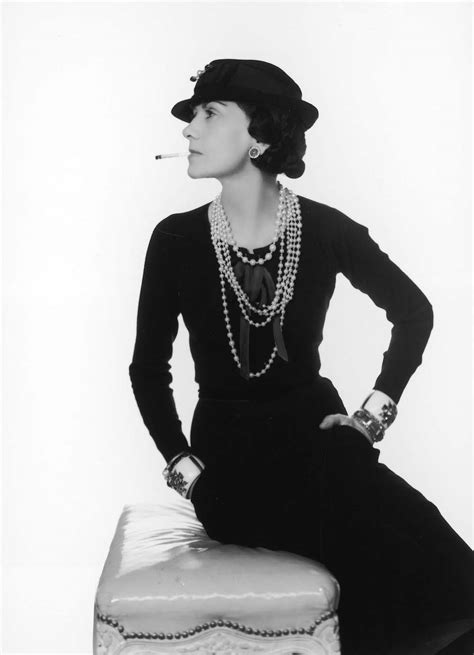 chanel 87 ans|coco Chanel femme.